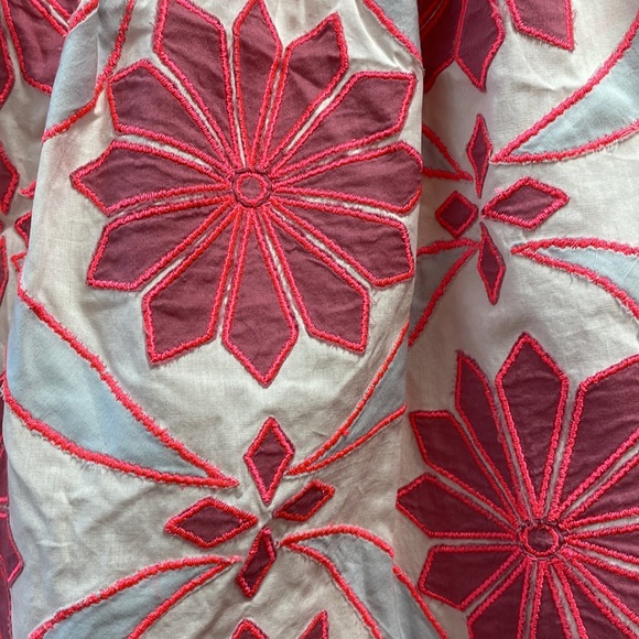 New Women’s Maeve Embroidered Off-The-Shoulder Blouse By Anthropologie!!🔥🔥🔥 - Picture 9 of 15